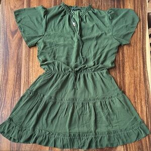 Green Short Sleeve Dress